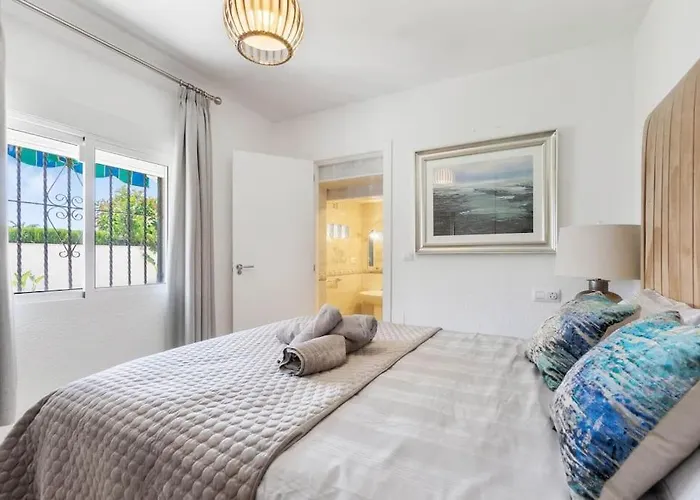 He Villa Zenia